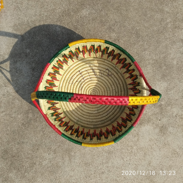 natural and artistic